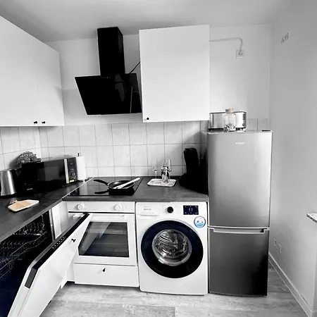 Apartament Vaz Essen, Kueche, Wlan, Tv, Netflix, Ca 15 Min Messe U Hbf *