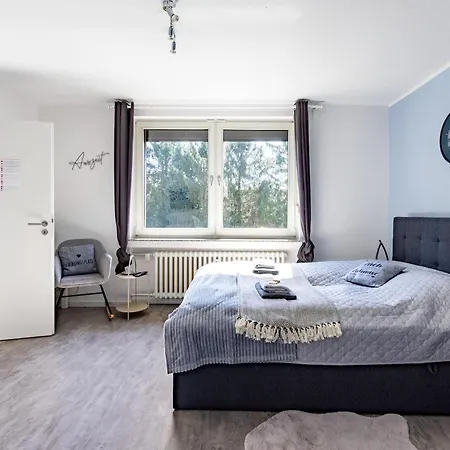 Apartament Vaz Essen, Kueche, Wlan, Tv, Netflix, Ca 15 Min Messe U Hbf