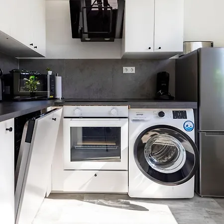 Vaz Essen, Kueche, Wlan, Tv, Netflix, Ca 15 Min Messe U Hbf Apartament *