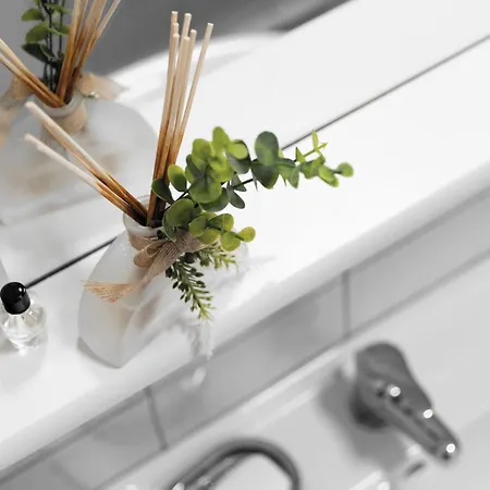 Vaz Essen, Kueche, Wlan, Tv, Netflix, Ca 15 Min Messe U Hbf Essen